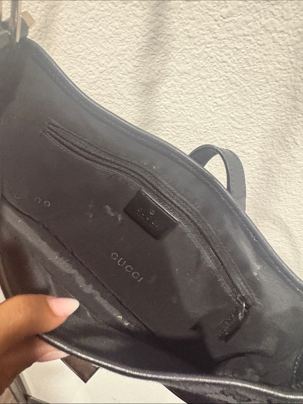 Vintage Gucci Black Monogram Shoulder Bag with Silver Chain - Picture 4 of 4